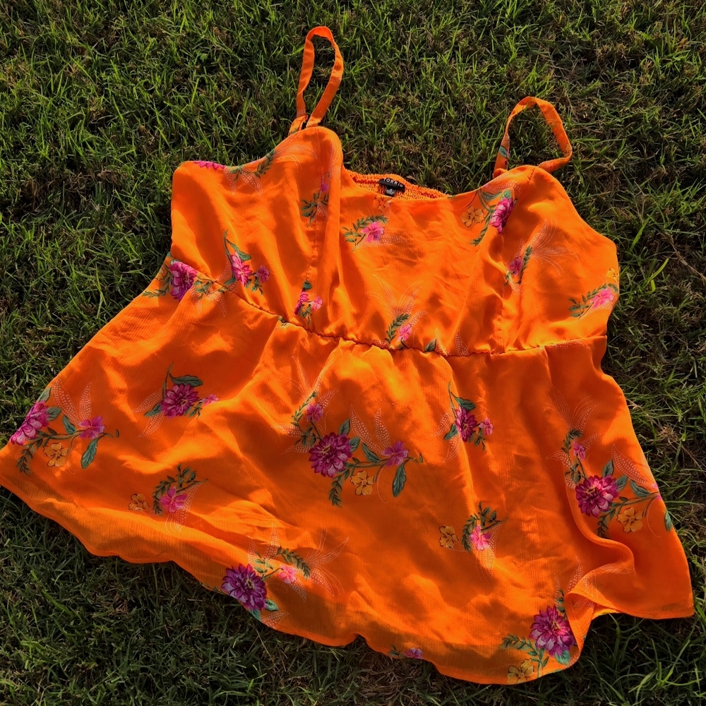 Floral Spaghetti StapBlouse